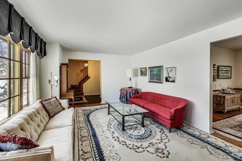 246 Coachmaker Dr, Northbrook, IL 60062 photo 7