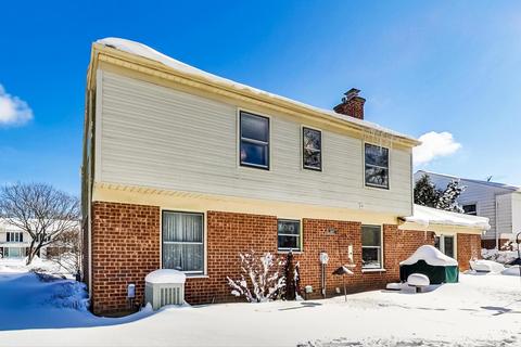246 Coachmaker Dr, Northbrook, IL 60062 photo 35
