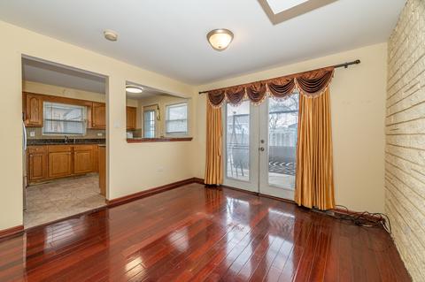 389 Dover Ln, Des Plaines, IL 60018 photo 14