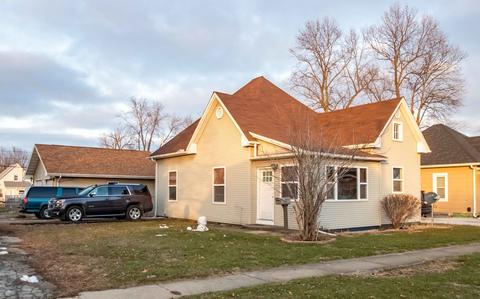201 Clark St, Georgetown, IL 61846 photo 1