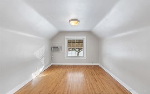 403 N Commonwealth Ave, Elgin, IL 60123 photo 22