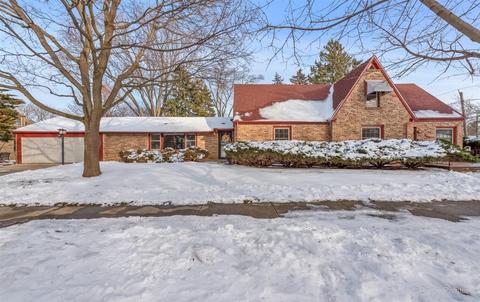 403 N Commonwealth Ave, Elgin, IL 60123 photo 1