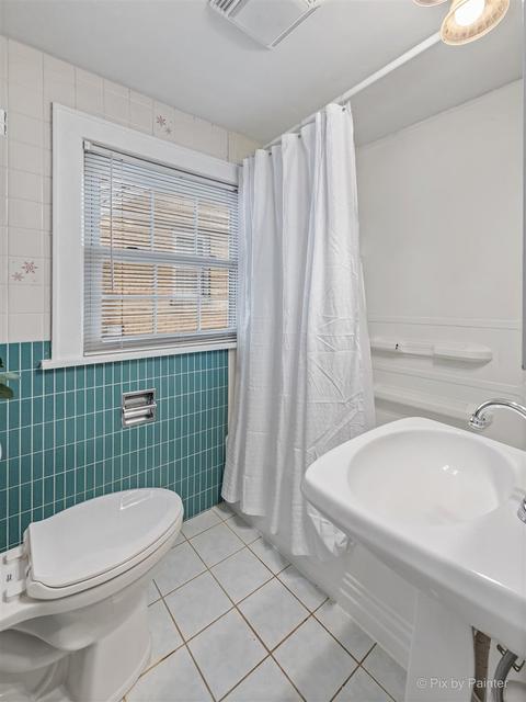 403 N Commonwealth Ave, Elgin, IL 60123 photo 24