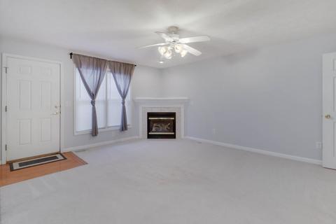1110 Lockenvitz Ln #3, Bloomington, IL 61704 photo 5