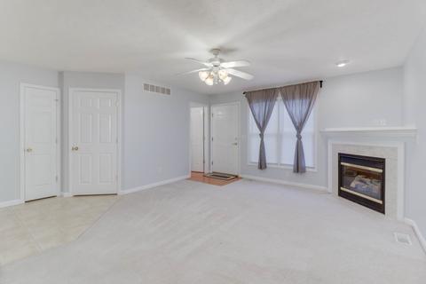 1110 Lockenvitz Ln #3, Bloomington, IL 61704 photo 10