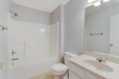 1110 Lockenvitz Ln #3, Bloomington, IL 61704 photo 21