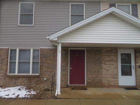 1110 Lockenvitz Ln #3, Bloomington, IL 61704 photo 2
