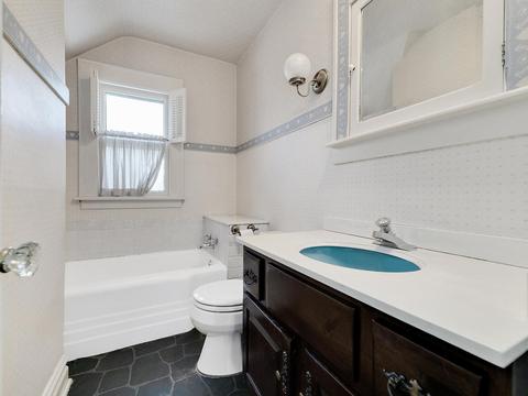 1002 N West St, Wheaton, IL 60187 photo 16