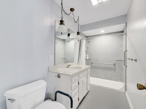 1002 N West St, Wheaton, IL 60187 photo 13