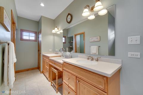 1726 E Offner Rd, Beecher, IL 60401 photo 21