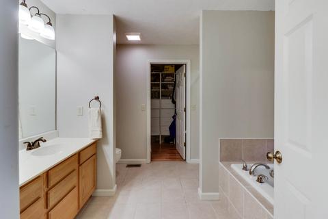 602 W Main St, Downs, IL 61736 photo 17