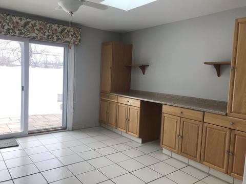 1585 Edgefield Ln, Hoffman Estates, IL 60169 photo 16