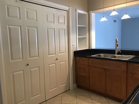 1585 Edgefield Ln, Hoffman Estates, IL 60169 photo 7