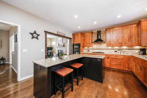 1314 Aurora Way, Wheaton, IL 60189 photo 9