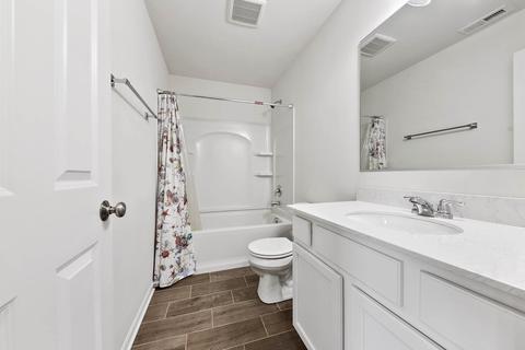 1120 E Bauer Rd, Naperville, IL 60563 photo 18
