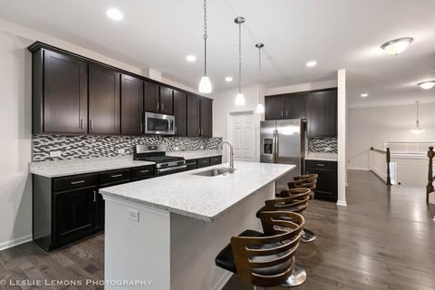 1120 E Bauer Rd, Naperville, IL 60563 photo 5