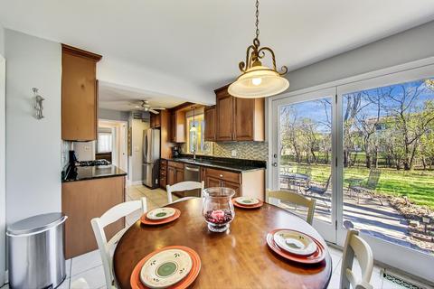 15 Pine St, Deerfield, IL 60015 photo 8