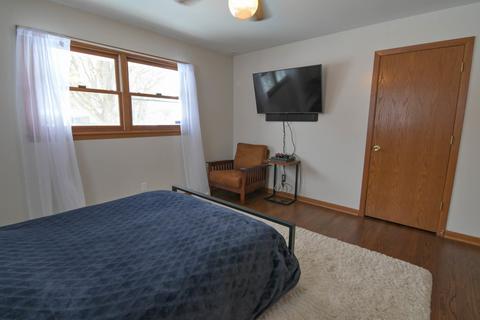 3010 Scott Ave, Mchenry, IL 60050 photo 17