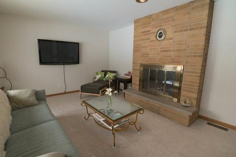 3010 Scott Ave, Mchenry, IL 60050 photo 5