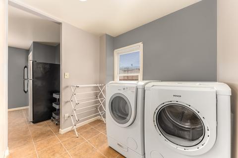 539 N Adams St, Kankakee, IL 60901 photo 9