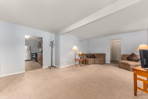 539 N Adams St, Kankakee, IL 60901 photo 2