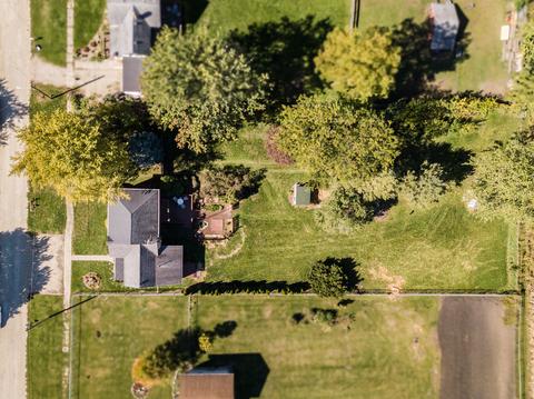 131 E Hardanger Gate St, Lee, IL 60530 photo 5