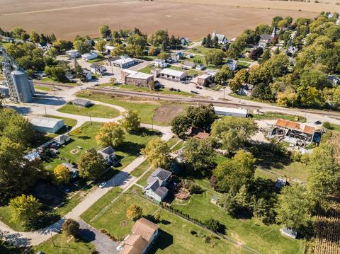 131 E Hardanger Gate St, Lee, IL 60530 photo 7