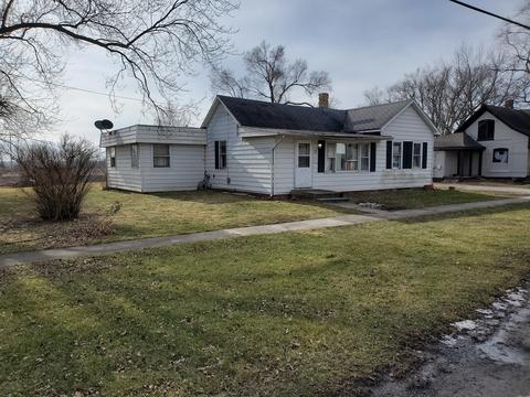 712 W Second St, Gilman, IL 60938 photo 1