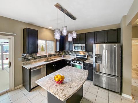 1785 Ruzich Dr, Bartlett, IL 60103 photo 6