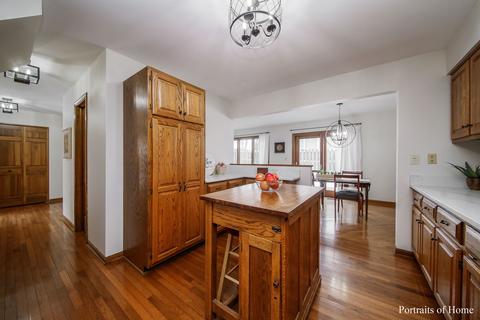 518 Renn Ct, Wheaton, IL 60187 photo 10