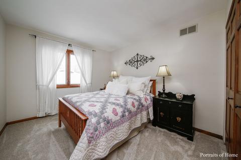518 Renn Ct, Wheaton, IL 60187 photo 16