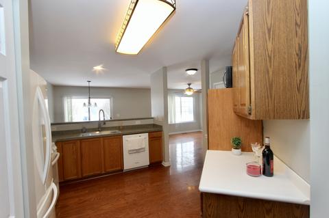 10854 Cape Cod Ln, Huntley, IL 60142 photo 8