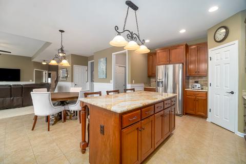 13521 Vicarage Dr, Plainfield, IL 60544 photo 13