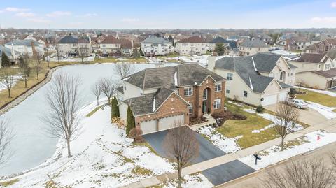 13521 Vicarage Dr, Plainfield, IL 60544 photo 2