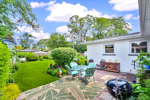 920 Wilshire Dr, Wheeling, IL 60090 photo 32