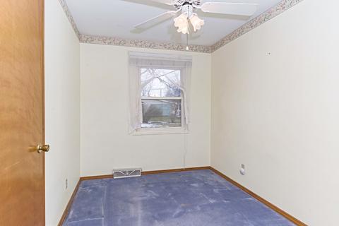 809 Parmon Rd, Bloomington, IL 61701 photo 12