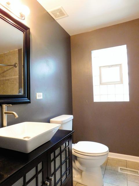 3530 W 74th St, Chicago, IL 60629 photo 8