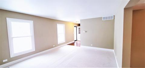 4310 Haman Ct, Hoffman Estates, IL 60192 photo 12
