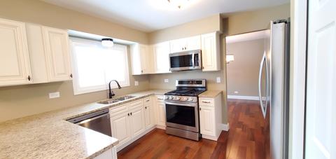 4310 Haman Ct, Hoffman Estates, IL 60192 photo 19