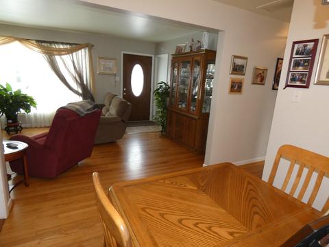520 N Russel St, Mount Prospect, IL 60056 photo 12