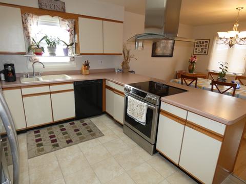 520 N Russel St, Mount Prospect, IL 60056 photo 3