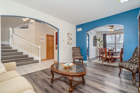 6210 Carmel Dr, Plainfield, IL 60586 photo 3