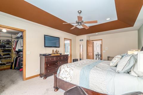 6210 Carmel Dr, Plainfield, IL 60586 photo 10