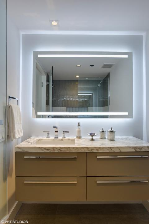180 E Pearson St #5505, Chicago, IL 60611 photo 22