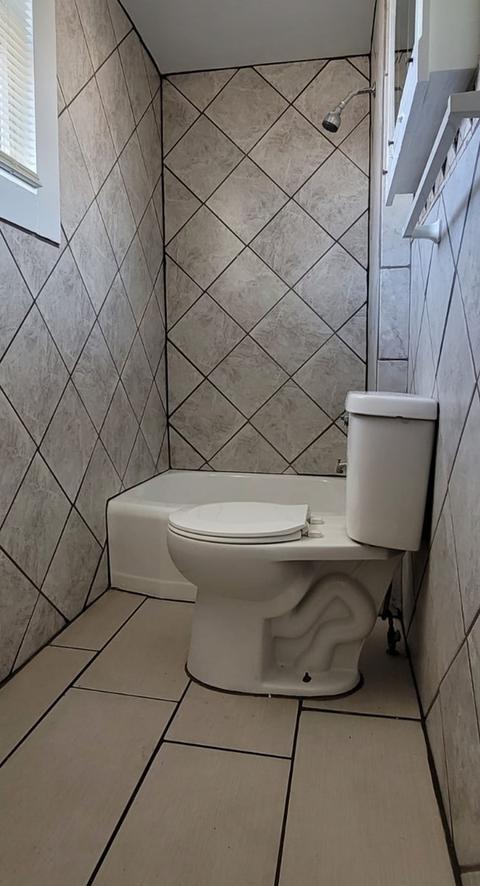 1470 Indian Ave, Aurora, IL 60505 photo 5