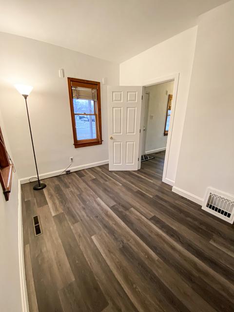 993 S 3rd Ave, Kankakee, IL 60901 photo 6