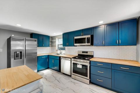 2816 E 93rd St, Chicago, IL 60617 photo 5