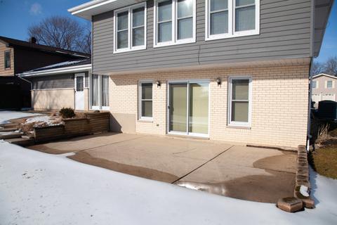 1265 Blair Ln, Hoffman Estates, IL 60169 photo 2
