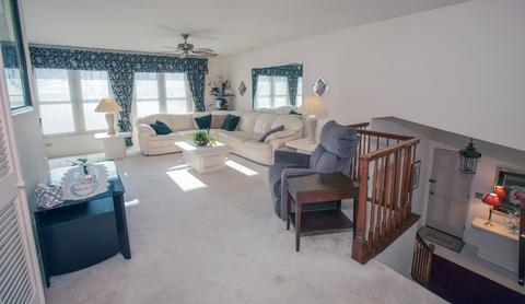 1265 Blair Ln, Hoffman Estates, IL 60169 photo 8