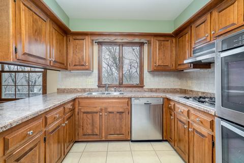 200 Briar Ln, Morris, IL 60450 photo 2